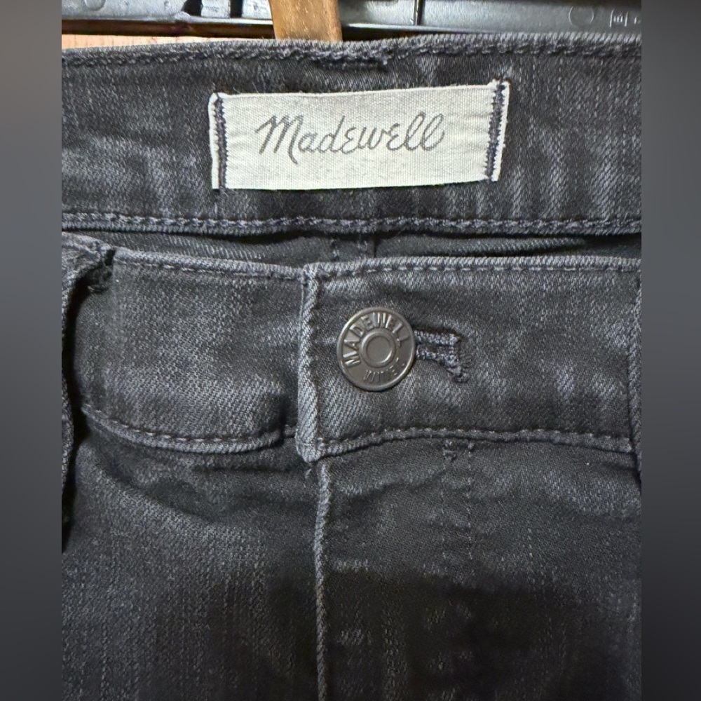 Madewell Roadtripper Skinny Jeans in Black size 31T Tall - Picture 4 of 15